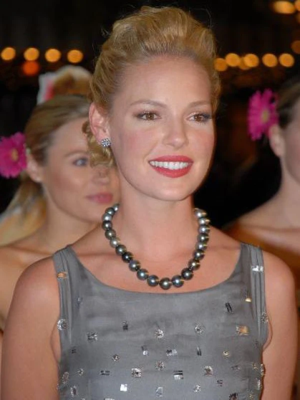 <strong>Katherine Heigl</strong>. Billede af lukeford.net.